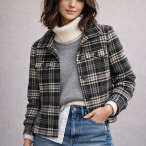 Old Navy women's black cream plaid jacket size Med wool blend